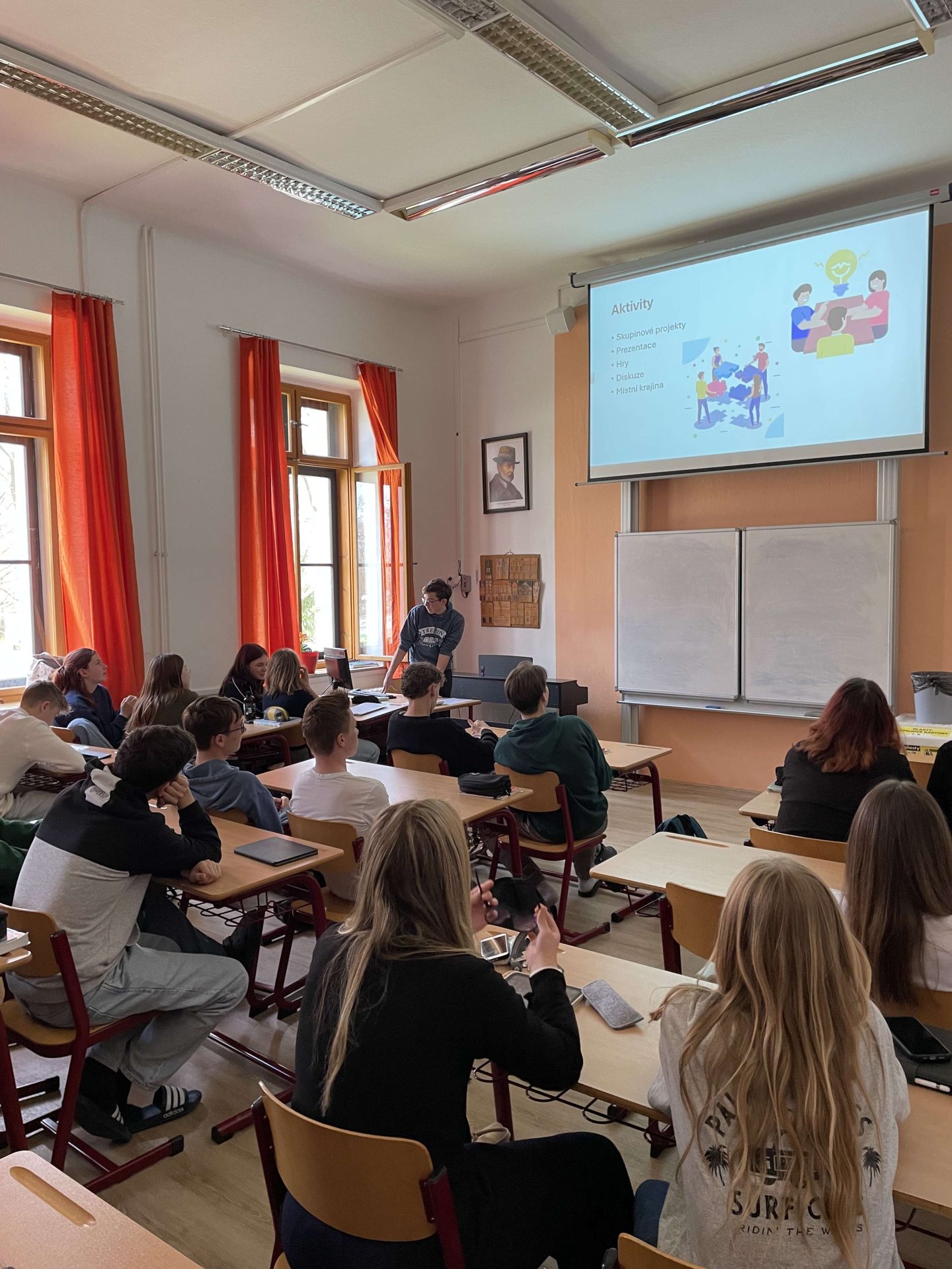 24LT-A3-HHHH-CZ-GymnaziumTrebon-1